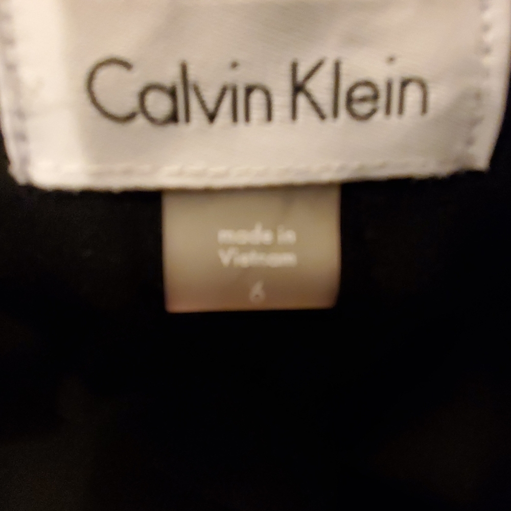 Calvin Klein ruffle sleeve dress - Picture 4 of 4